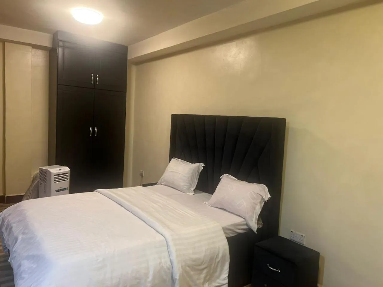 ****  Royal Hotel Apartments Kampala Uganda