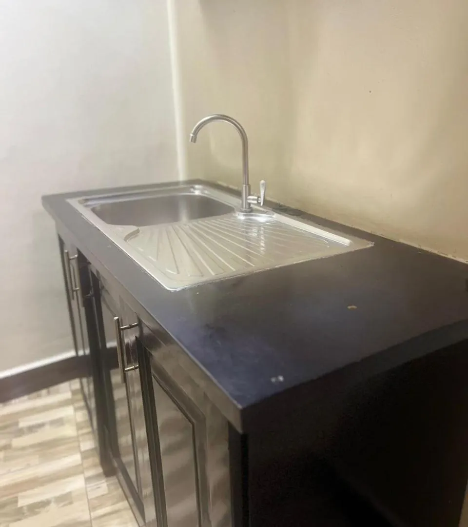 ****  Royal Hotel Apartments Kampala Uganda